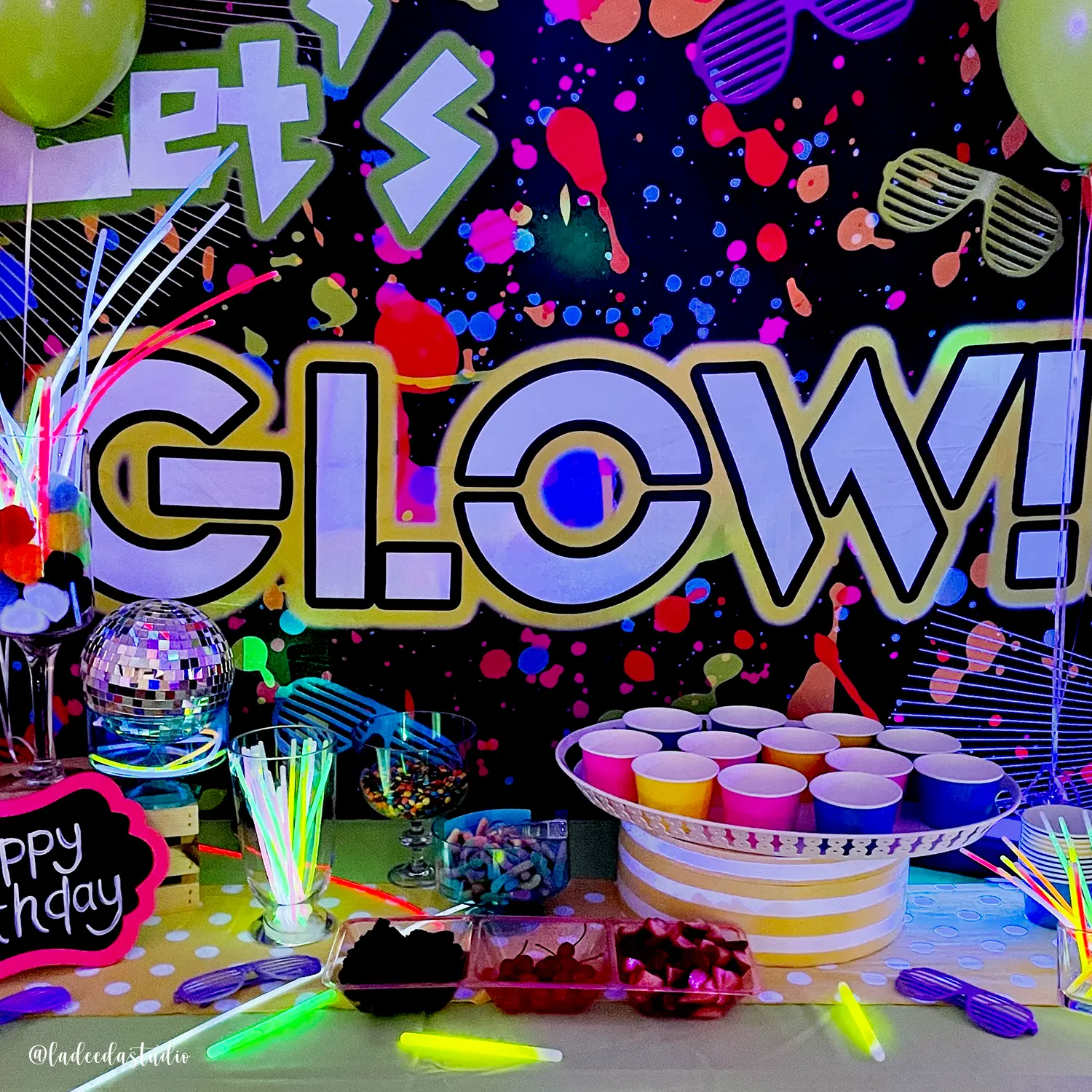Let's Glow!